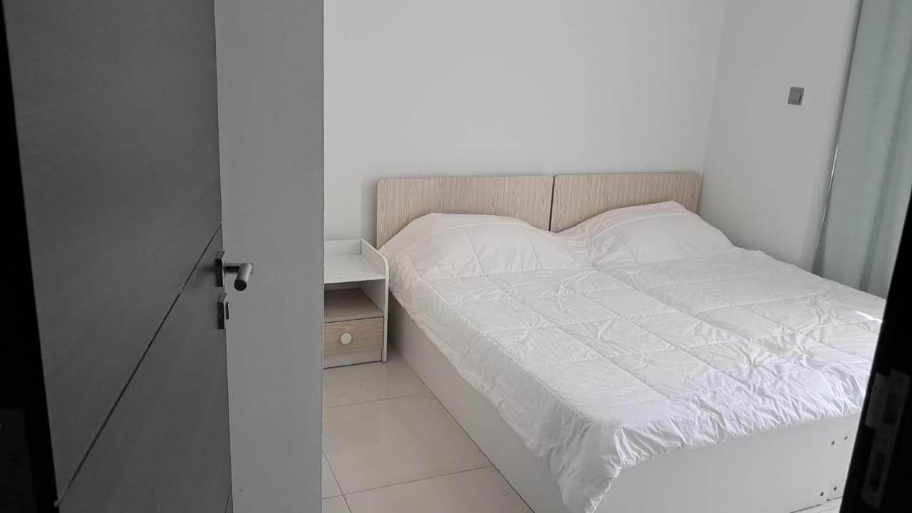 Apartment Damac Hills 2 Vardon Cluster Townhouse Dubai
